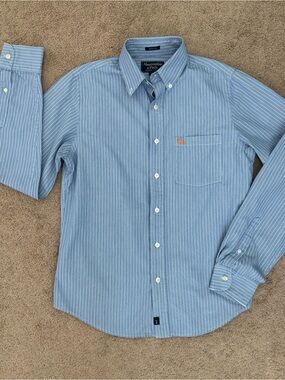 Abercrombie & Fitch Men's Light Blue & White Pinstripe Button-Down Shirt